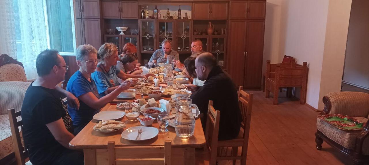 Maizer Qaldani Guesthouse Chvabiani Exteriör bild